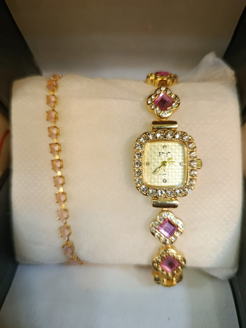 A.B Luxury Ladies Watch & Bracelet Set – Rose Gold Crystal Design
